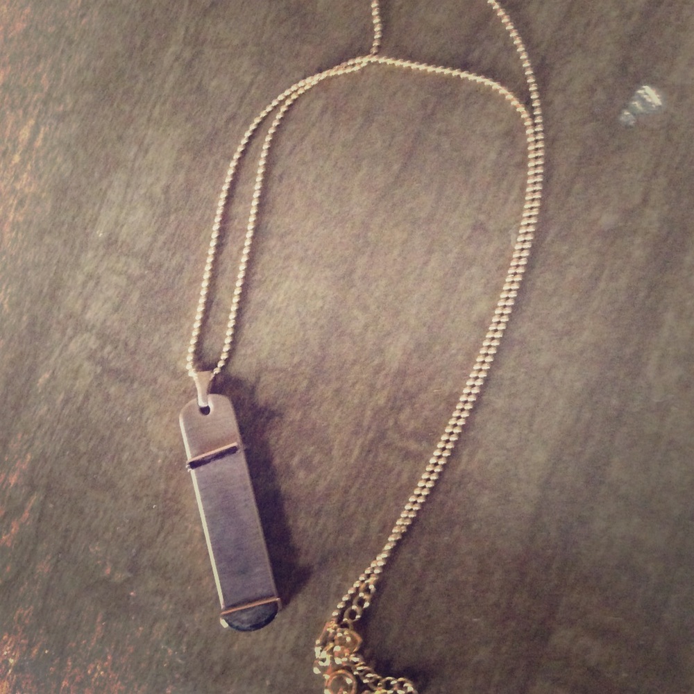 Keep Collective pendant